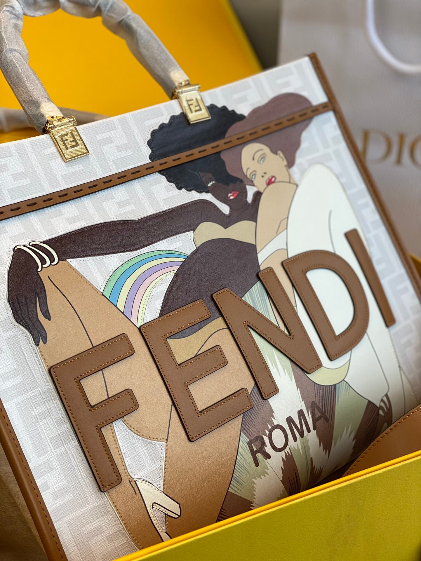 Fendi Sunshine Shopper Medium Antonio Lopez Illustration Tote Bag