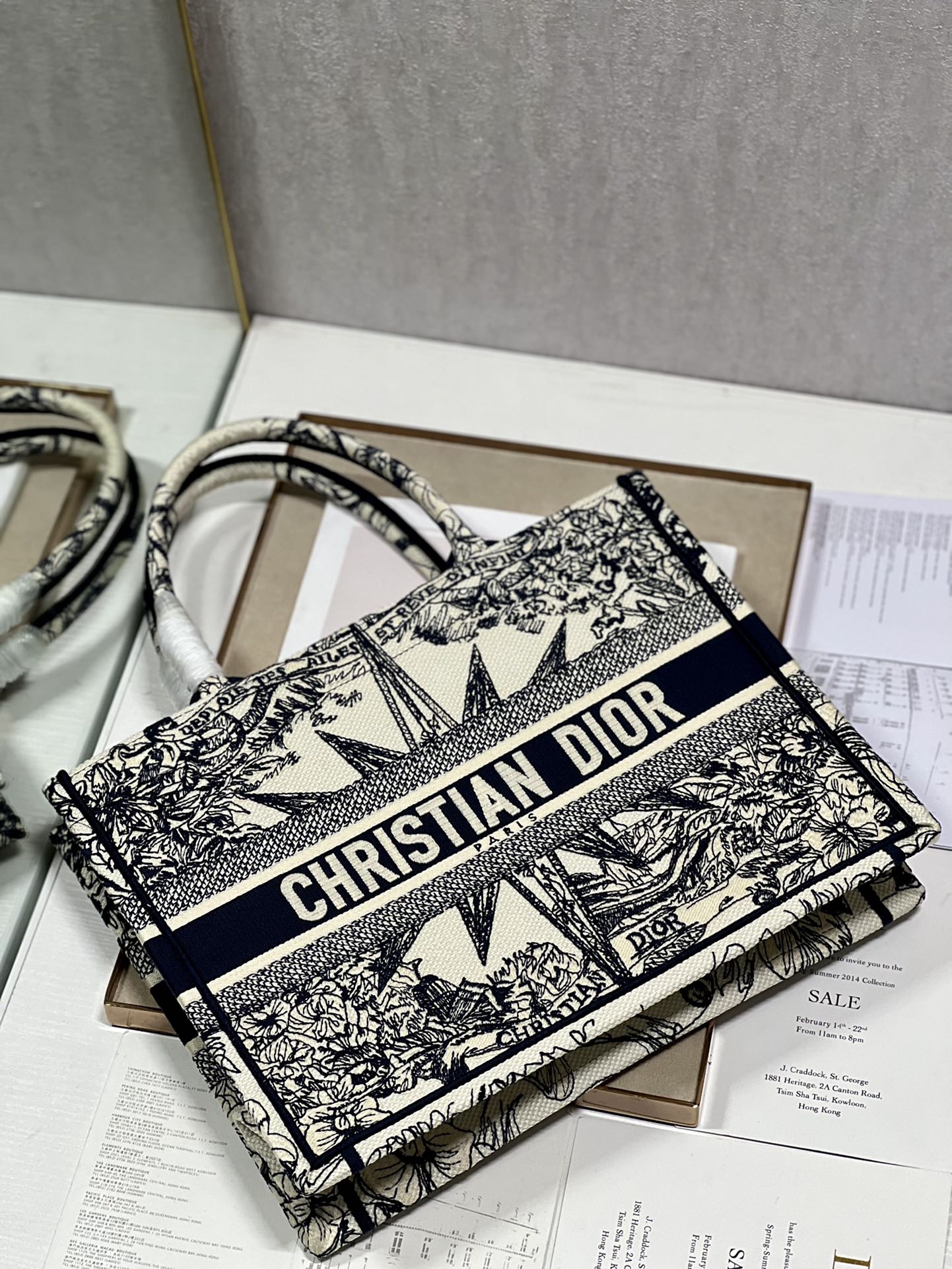 Dior Elegant Black and White Embroidered Star Canvas Tote Handbag