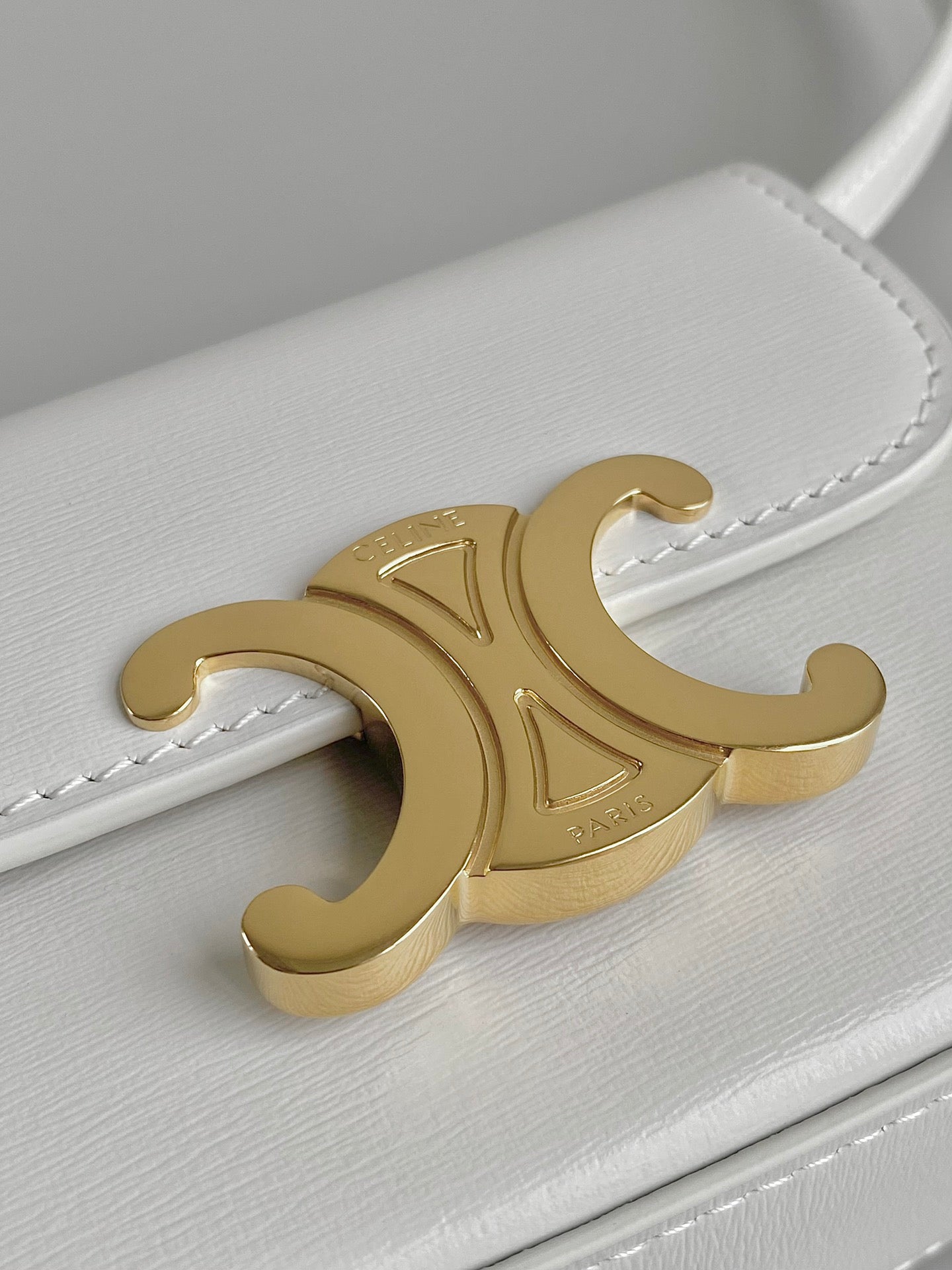 Mini White Triomphe-Style Crossbody Bag with Gold Clasp