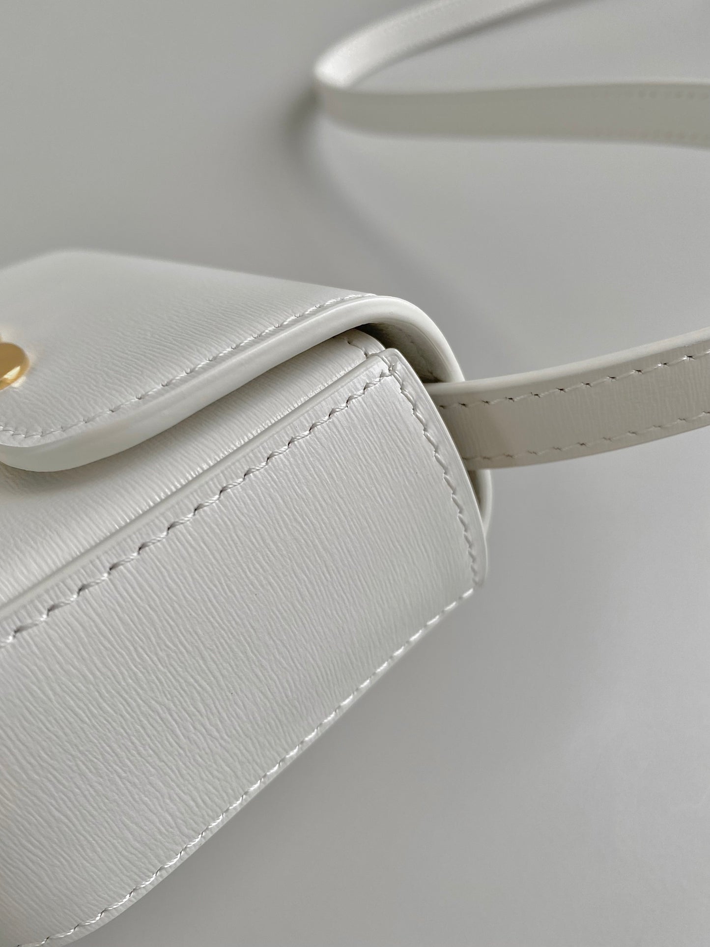 Mini White Triomphe-Style Crossbody Bag with Gold Clasp