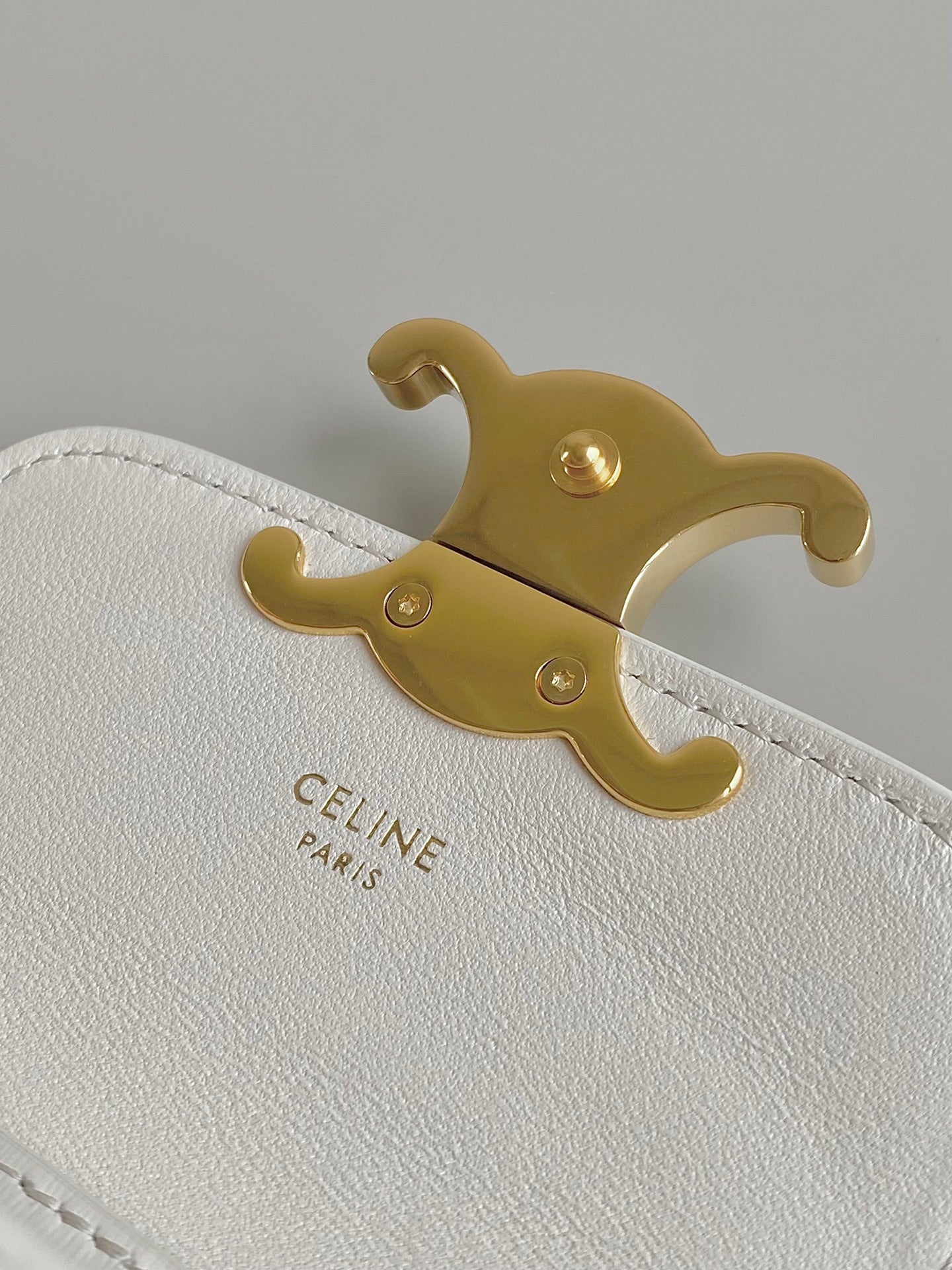 Mini White Triomphe-Style Crossbody Bag with Gold Clasp