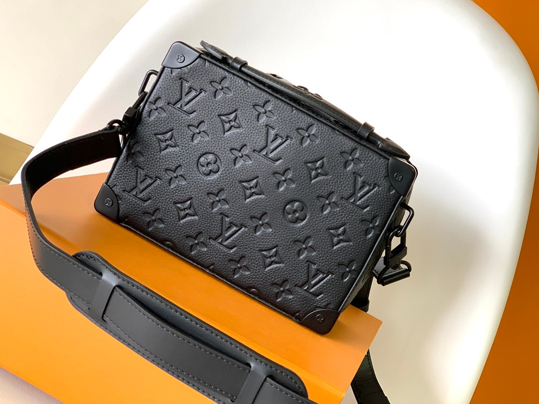 Louis Vuitton Soft Trunk Wallet Monogram Taurillon Leather Black