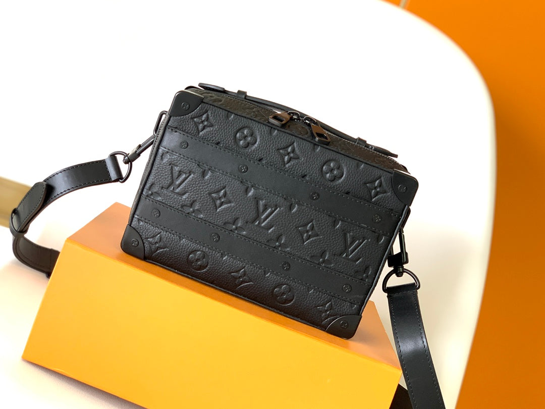 Louis Vuitton Soft Trunk Wallet Monogram Taurillon Leather Black