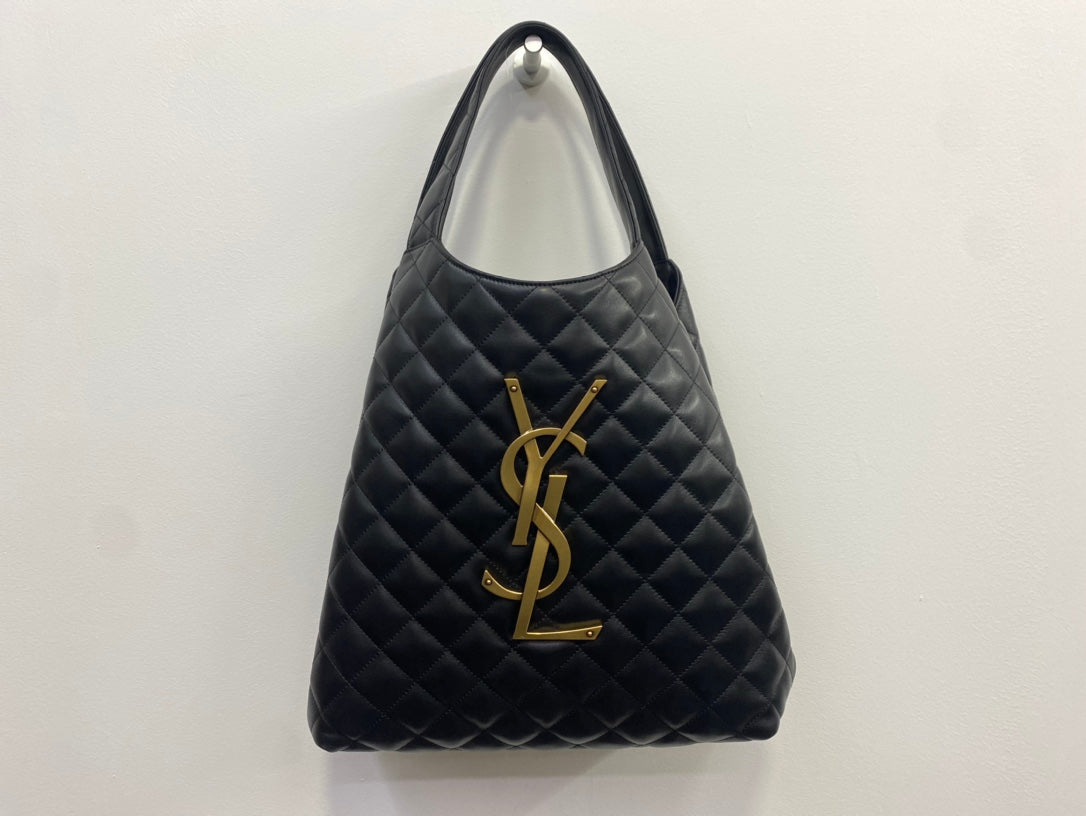 Saint Laurent Icare Maxi Shopping Bag in Quilted Lambskin - Black