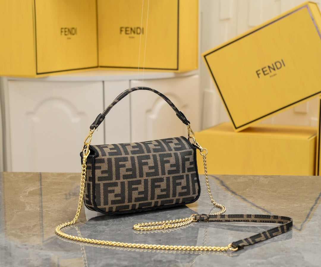 Fendi Baguette FF Monogram Canvas Shoulder Bag - Brown/Black