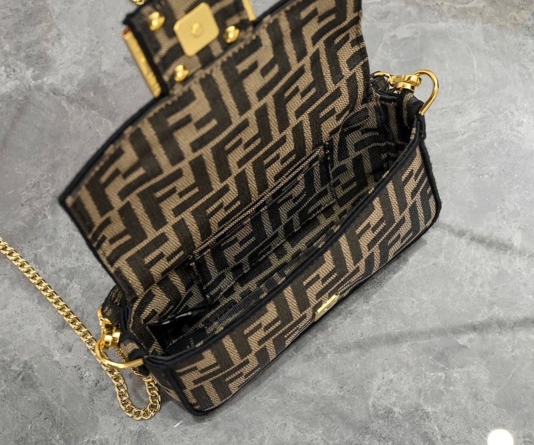 Fendi Baguette FF Monogram Canvas Shoulder Bag - Brown/Black