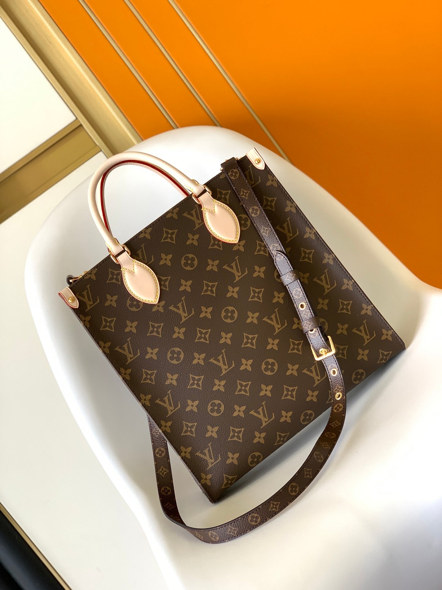 Louis Vuitton Monogram Canvas Petit Palais Tote Bag - Brown