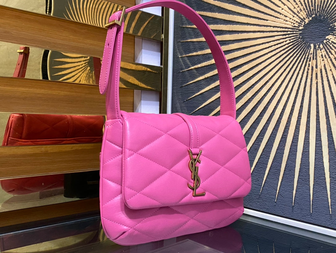Saint Laurent Le 5 à 7 Soft Hobo Bag in Quilted Pink Leather