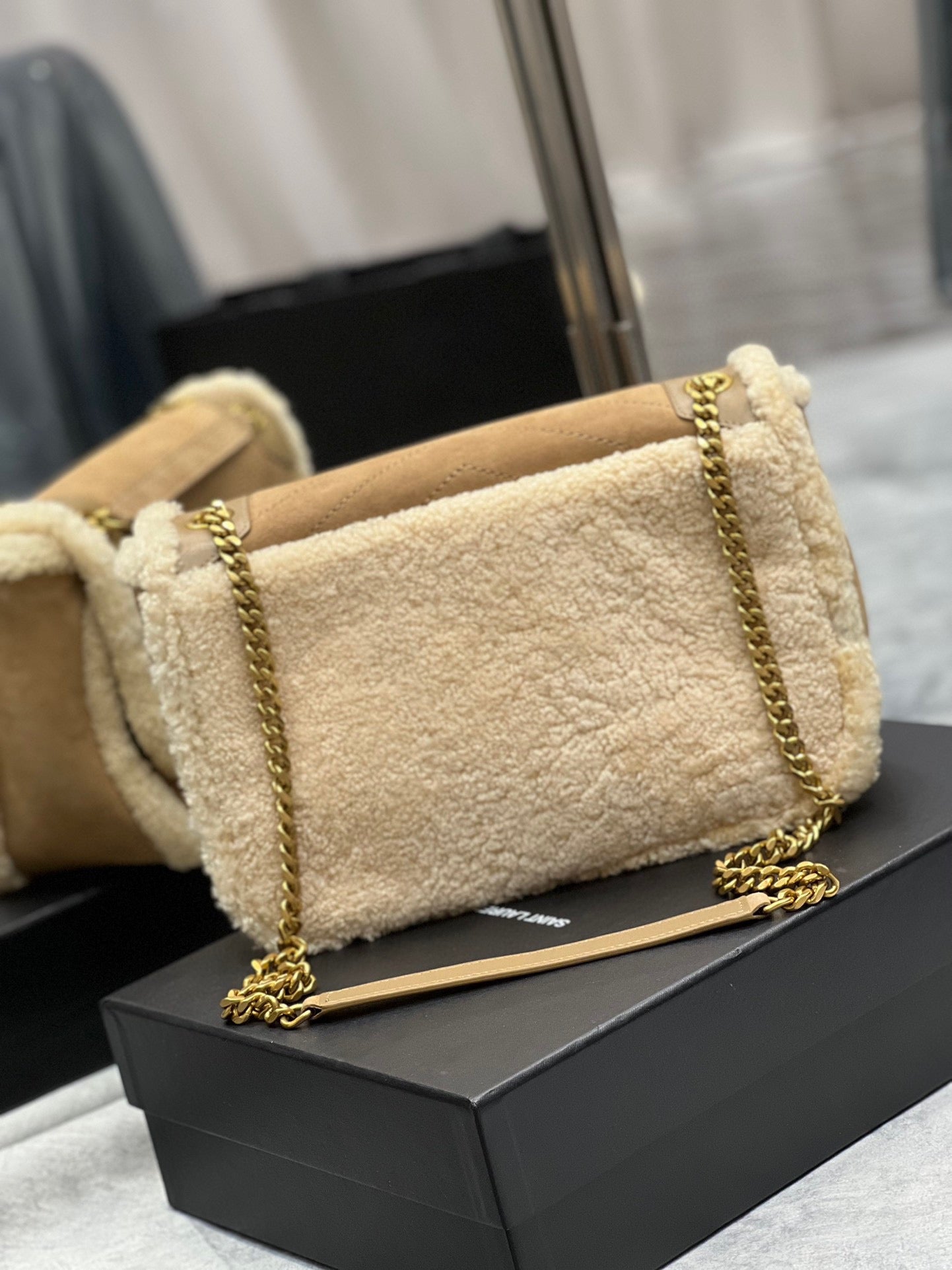Saint Laurent Niki Medium Shoulder Bag in Suede and Shearling - Tan