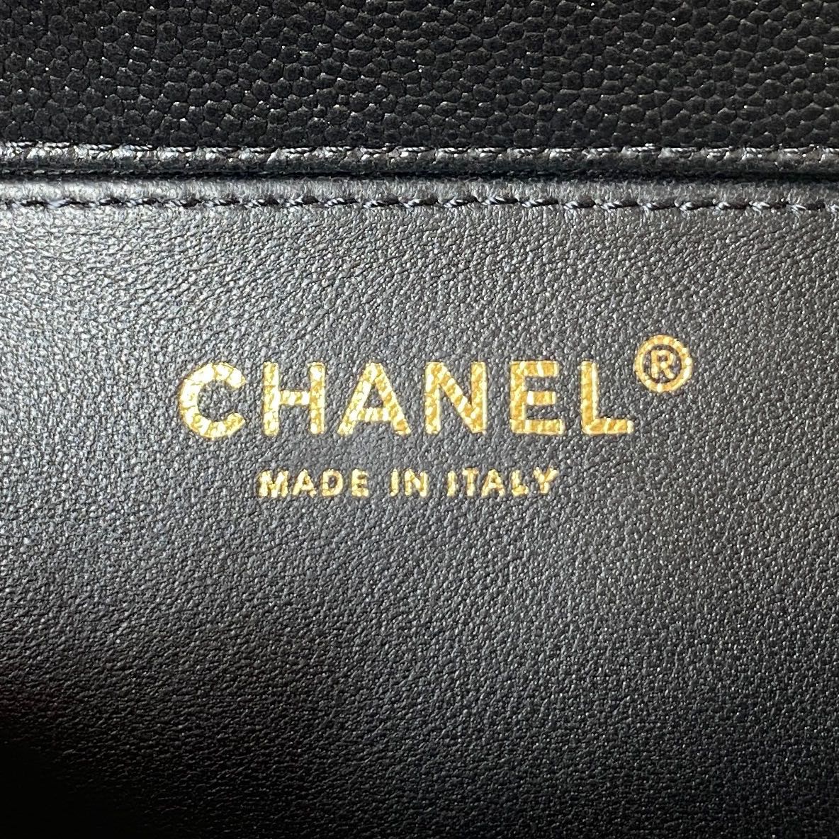 Chanel Black Quilted Lambskin Heart Ball Flap Bag Gold Hardware