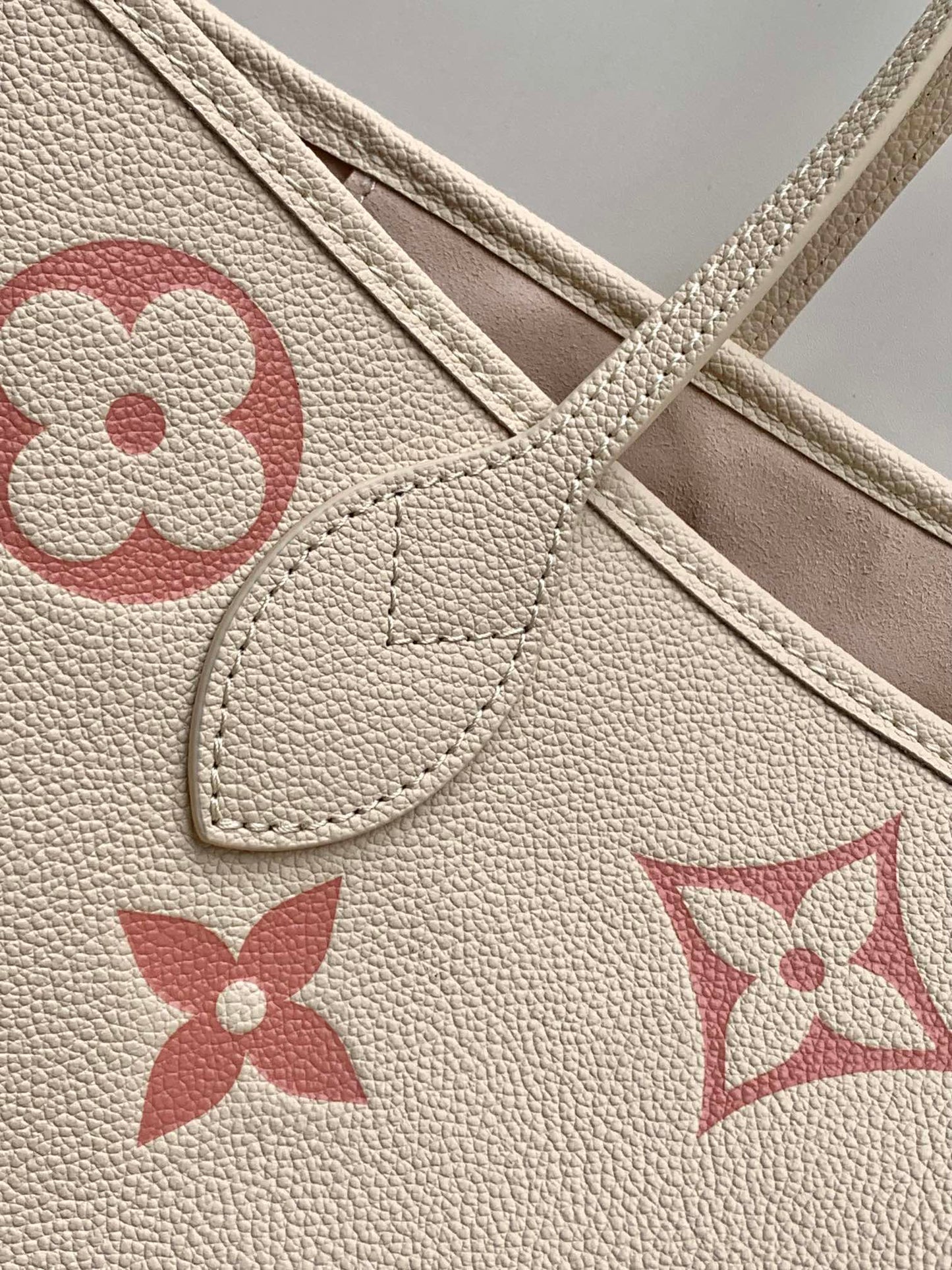 Louis Vuitton Neverfull MM Monogram Empreinte Leather Tote Bag - Beige/Pink