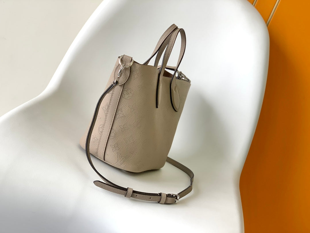 Louis Vuitton Muria Mahina Perforated Leather Bucket Bag - Galet