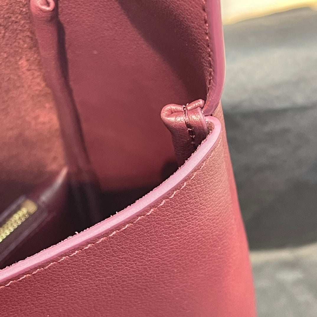 Saint Laurent Small 5 à 7 Hobo Bag in Burgundy Smooth Leather