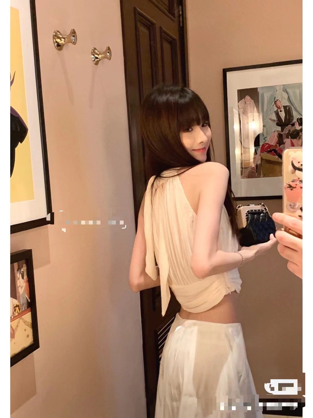 Women's Elegant Sleeveless Mock Neck Crop Top - Cream