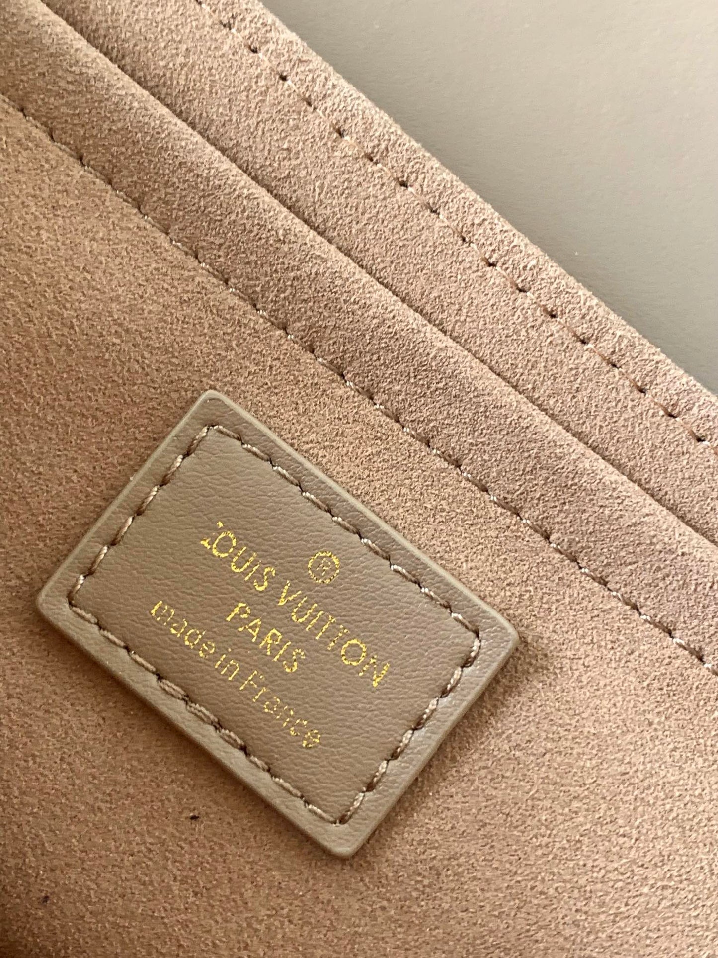 Louis Vuitton New Wave Chain Bag PM - Taupe Quilted Calf Leather