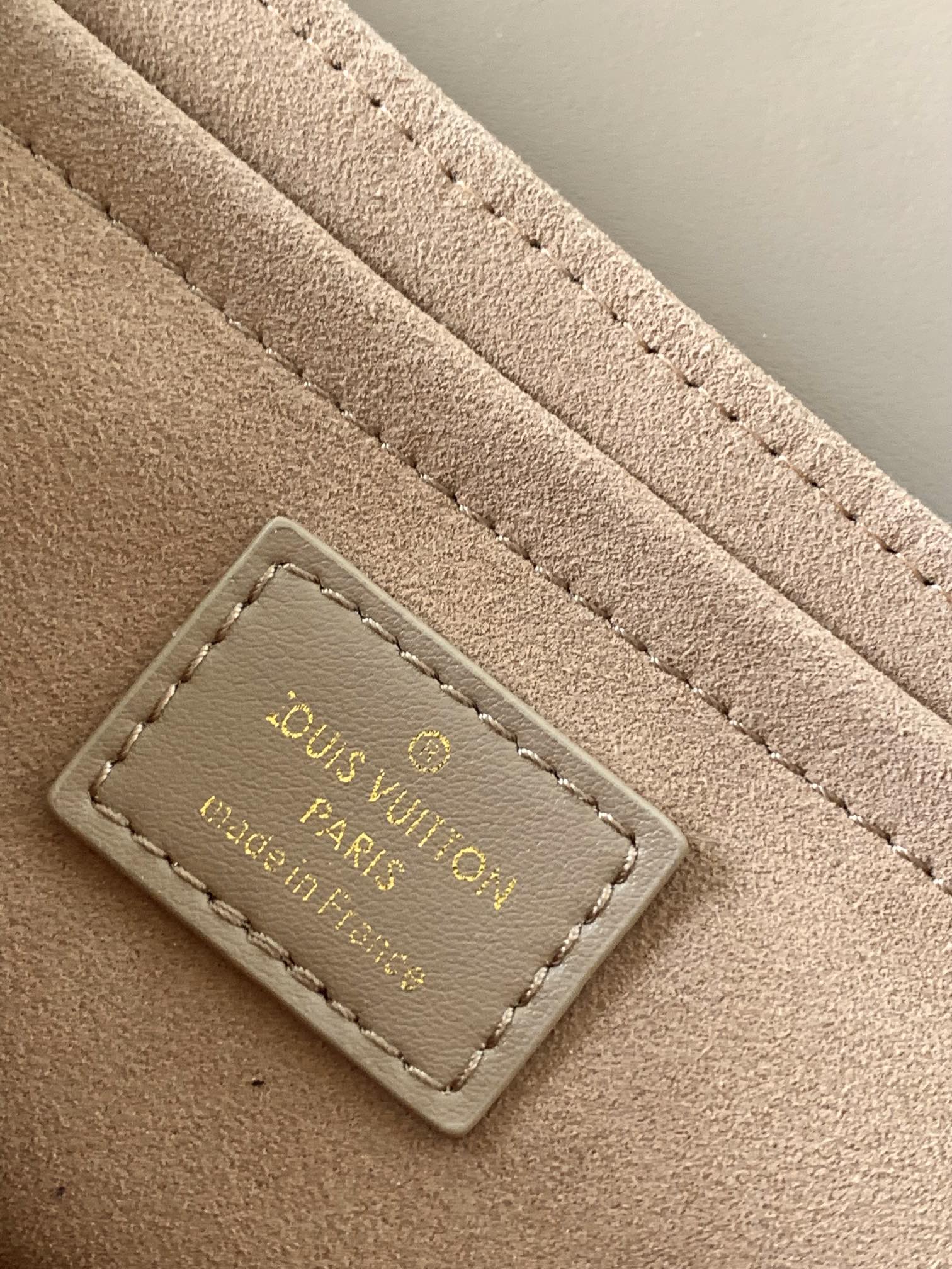 Louis Vuitton New Wave Chain Bag PM - Taupe Quilted Calf Leather