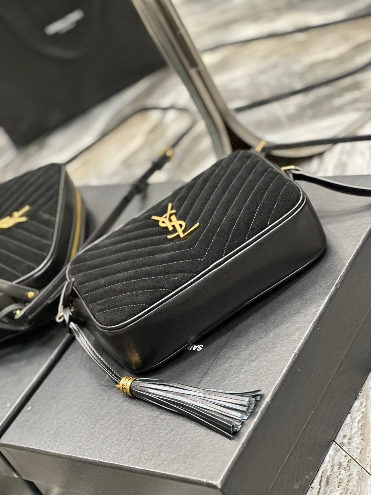 Saint Laurent Lou Medium Camera Bag in Quilted Leather - Black Gold