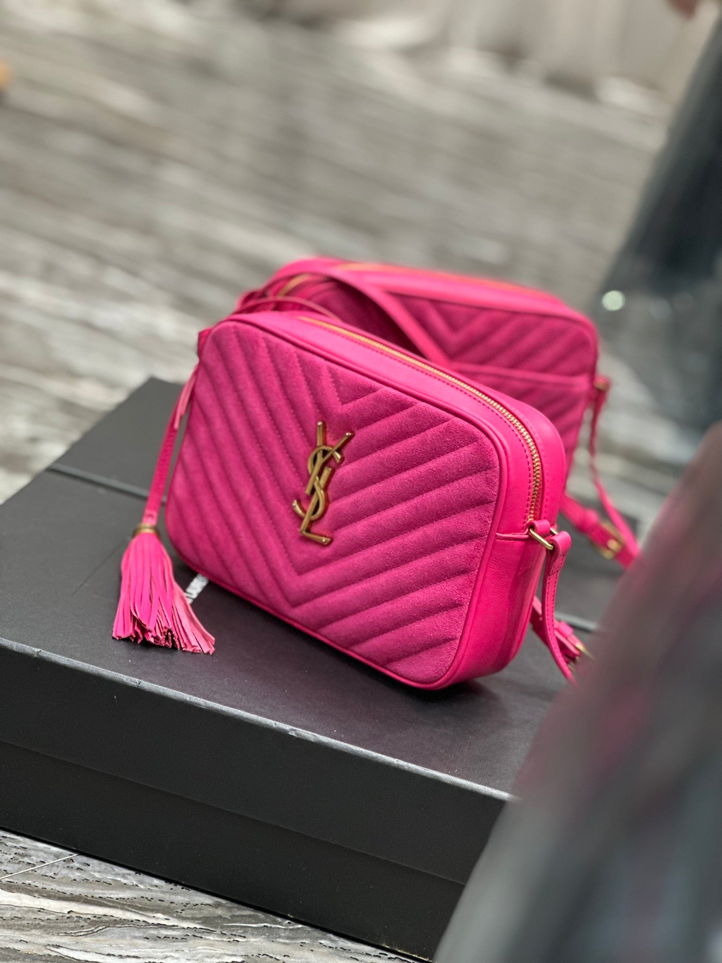 Saint Laurent Lou Camera Bag in Quilted Leather - Fuchsia