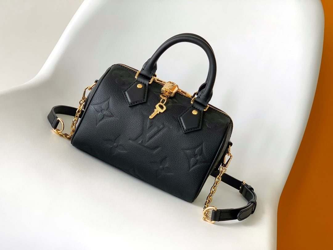Louis Vuitton Speedy Bandoulière 20 Monogram Empreinte Leather Bag - Noir