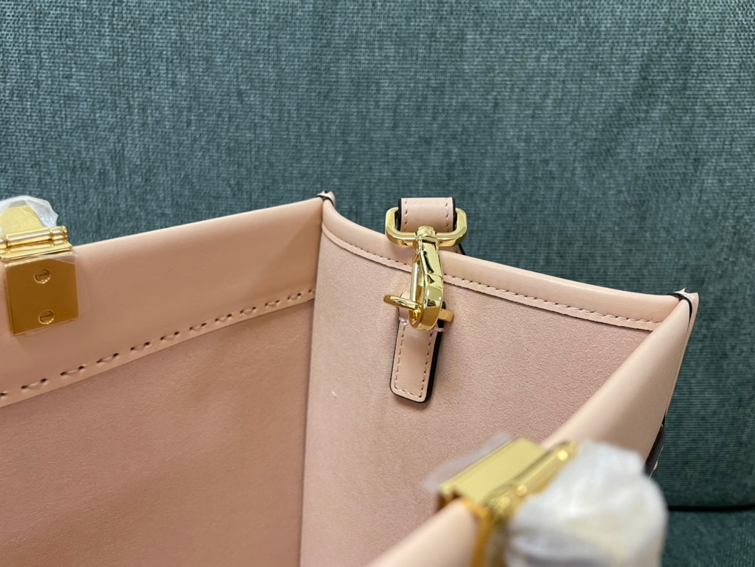 Fendi Sunshine Shopper Large Pink Leather Tote Bag with Tortoise Handles