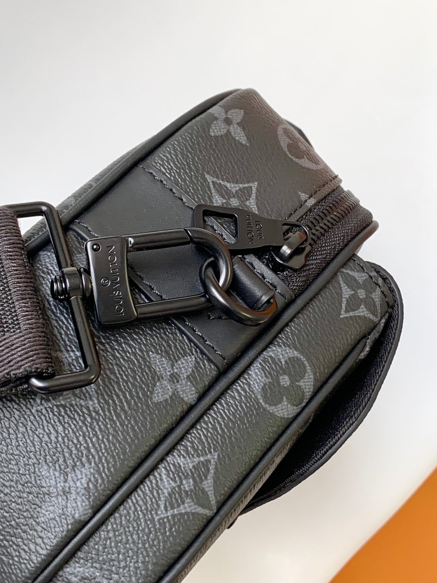 Louis Vuitton Alpha Messenger Bag Monogram Eclipse - Black/Grey