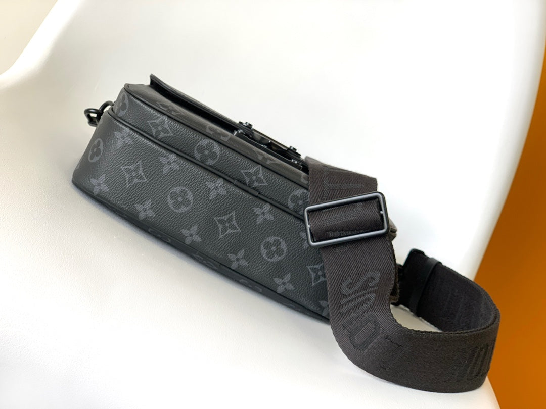 Louis Vuitton Alpha Messenger Bag Monogram Eclipse - Black/Grey