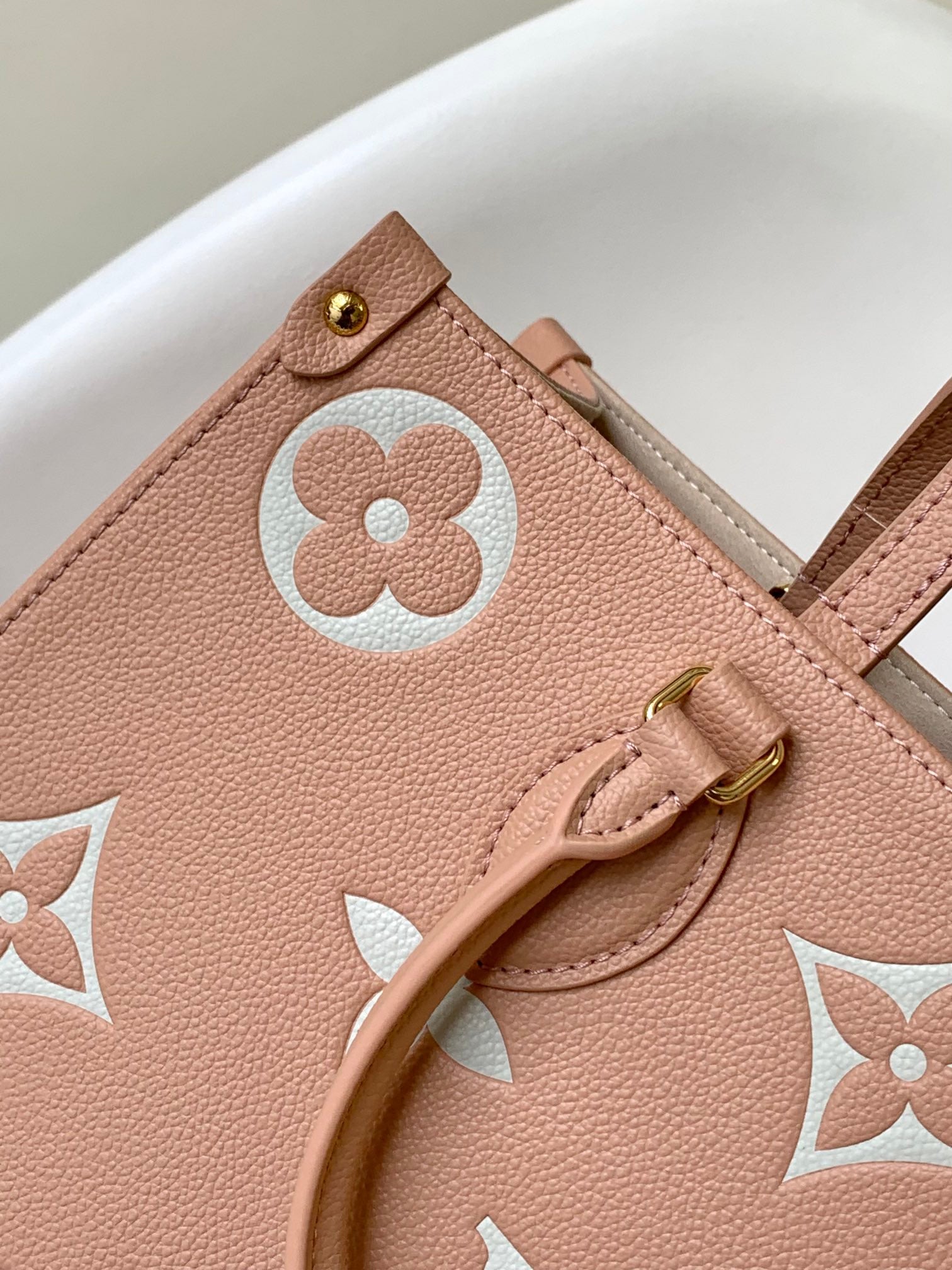 Louis Vuitton Onthego MM Monogram Empreinte Leather Tote Bag - Pink