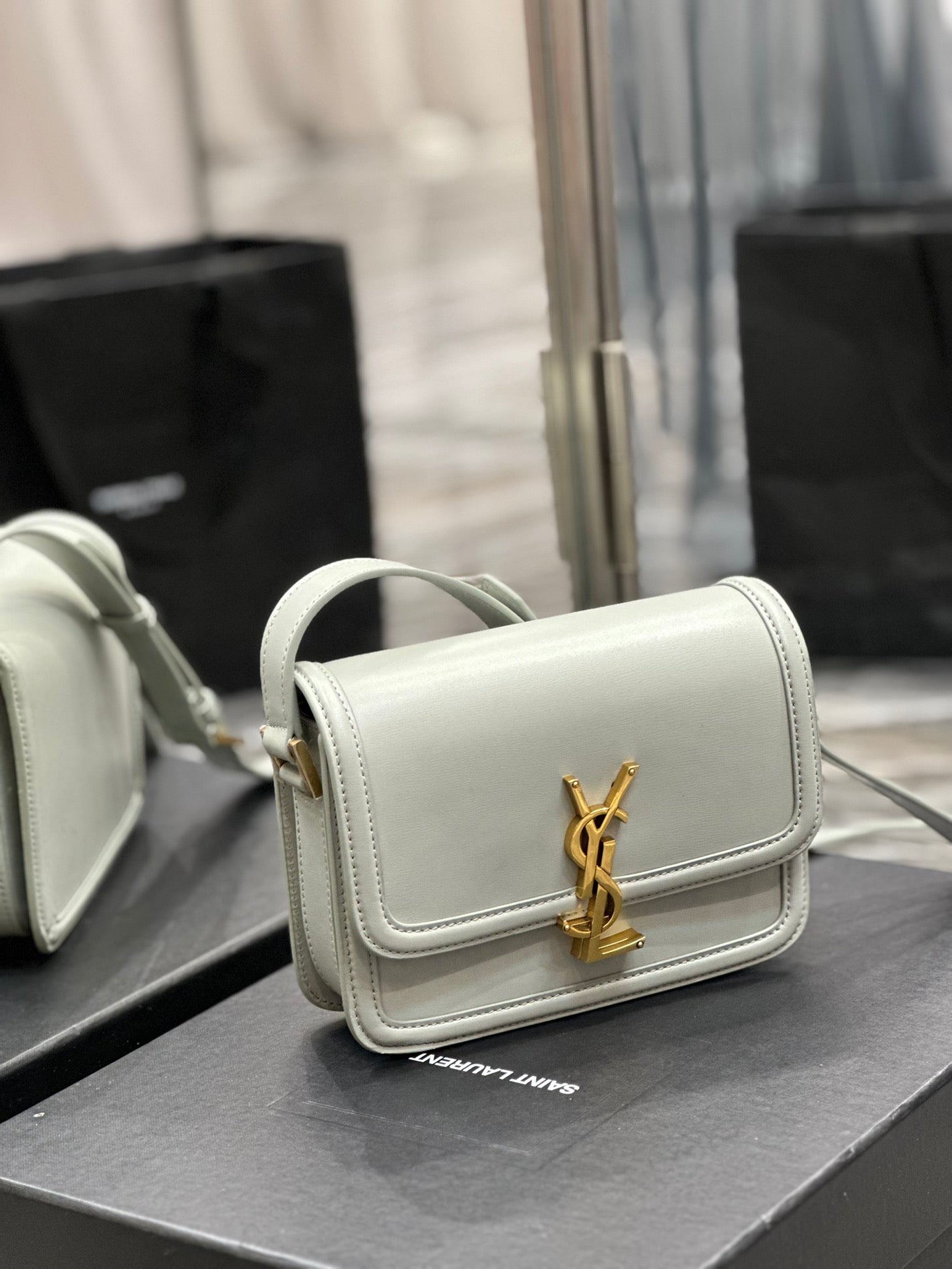 Saint Laurent Solferino Small Shoulder Bag in Box Saint Laurent Leather - Off-White