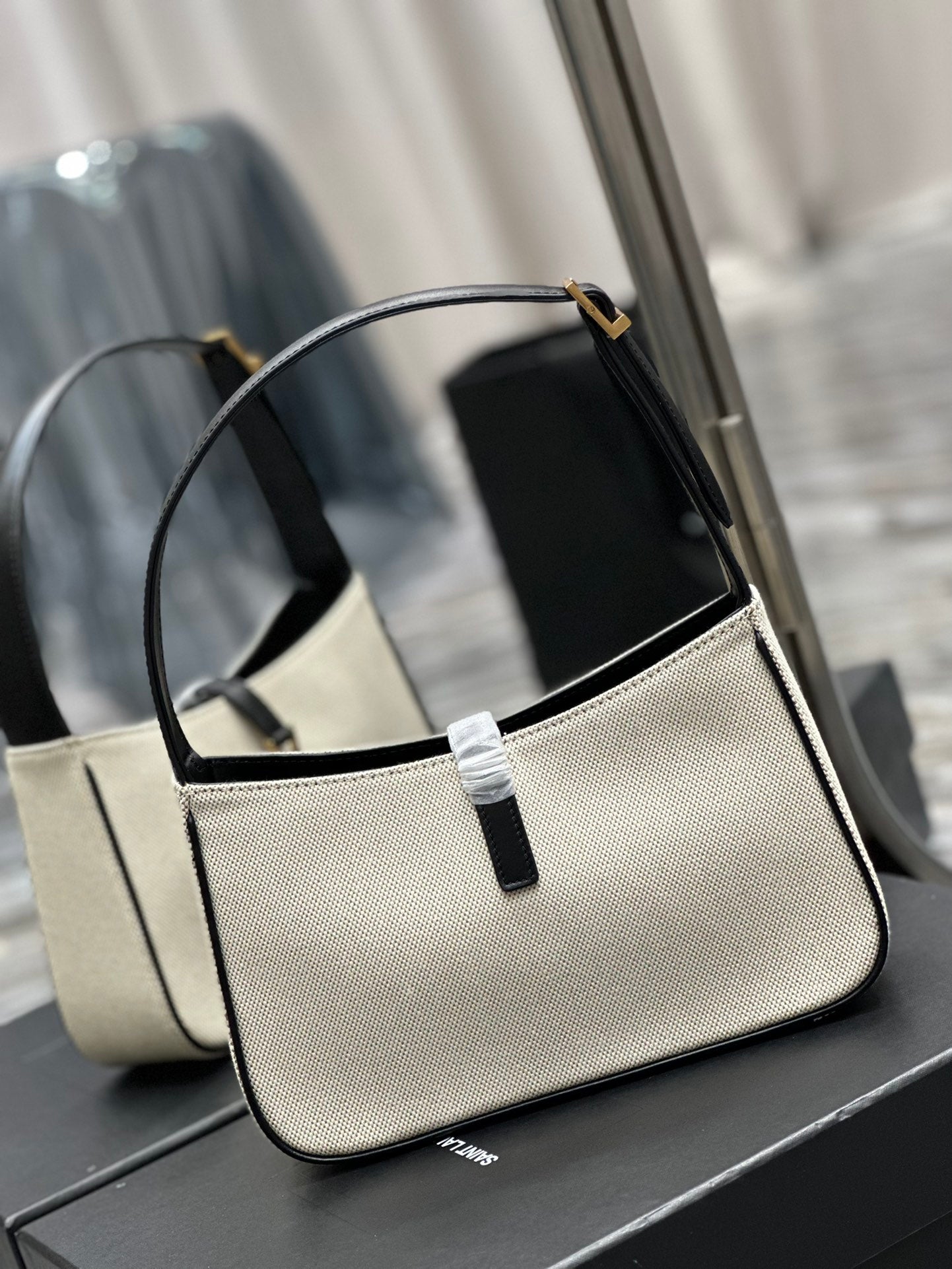Women's Canvas and Leather Hobo Shoulder Bag with Gold-Tone Logo Closure - Cream/Black