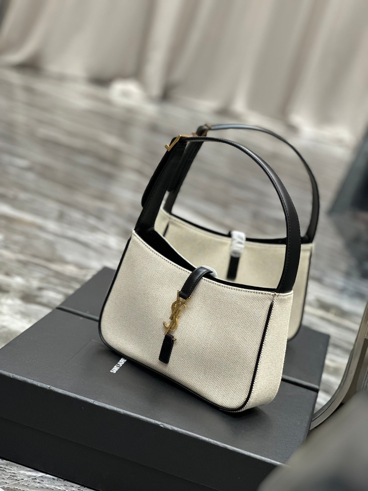 Women's Canvas and Leather Hobo Shoulder Bag with Gold-Tone Logo Closure - Cream/Black