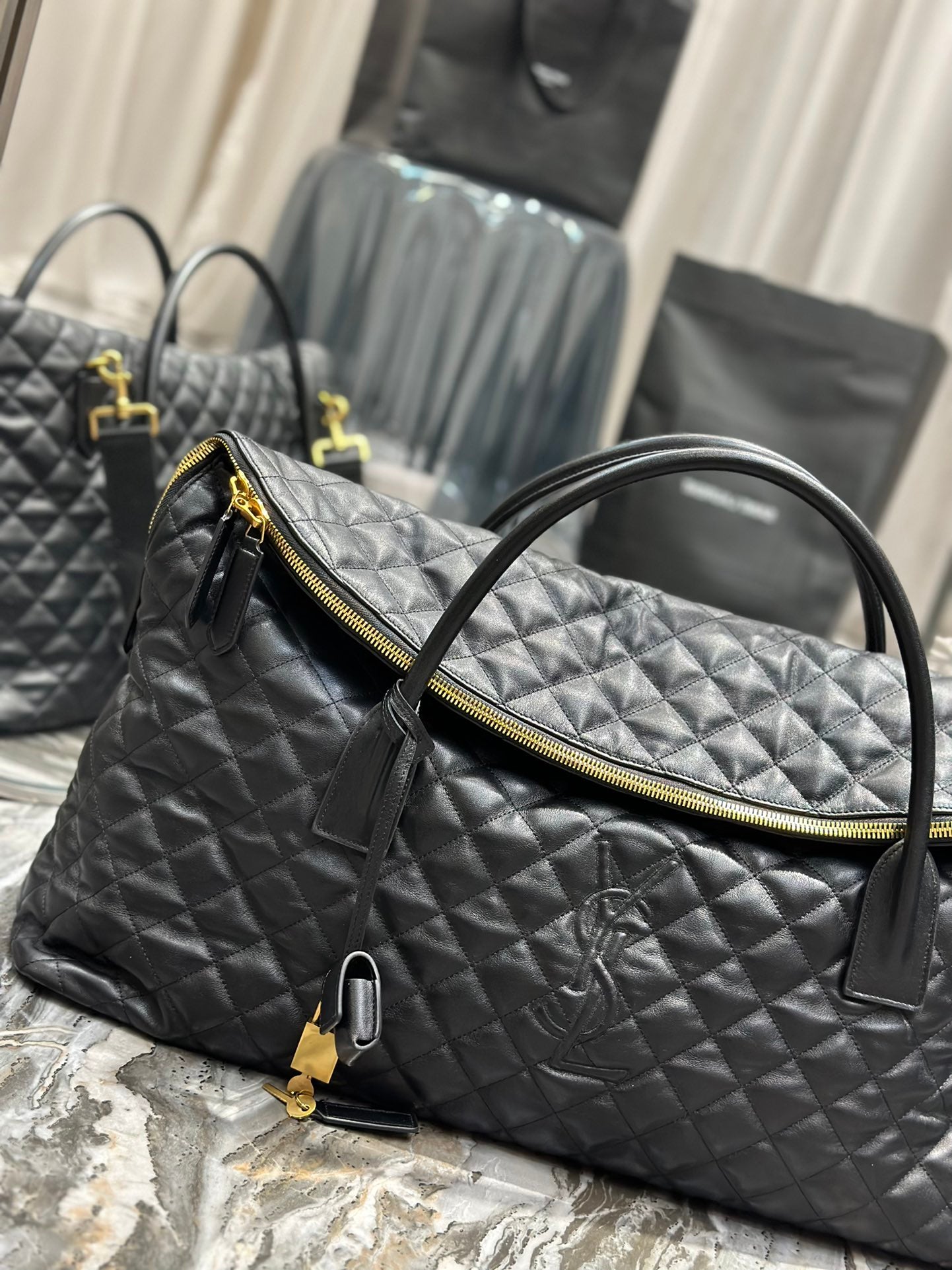 Saint Laurent Icare Maxi Shopping Bag in Quilted Lambskin - Black
