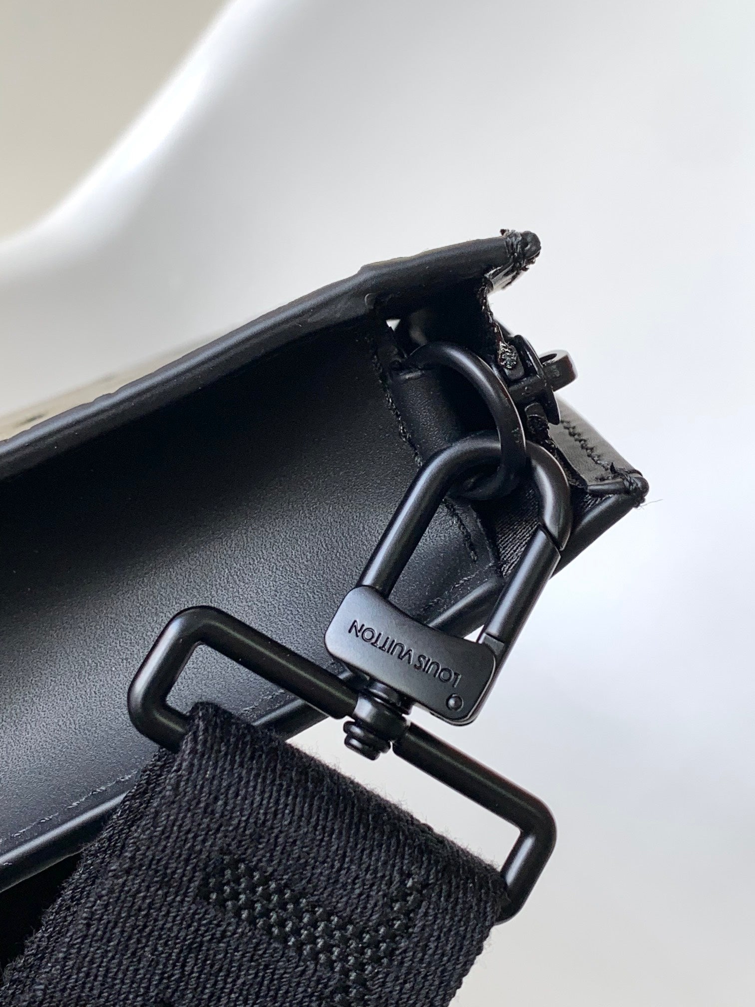 Louis Vuitton Trio Messenger Monogram Shadow Leather - Black Crossbody Bag