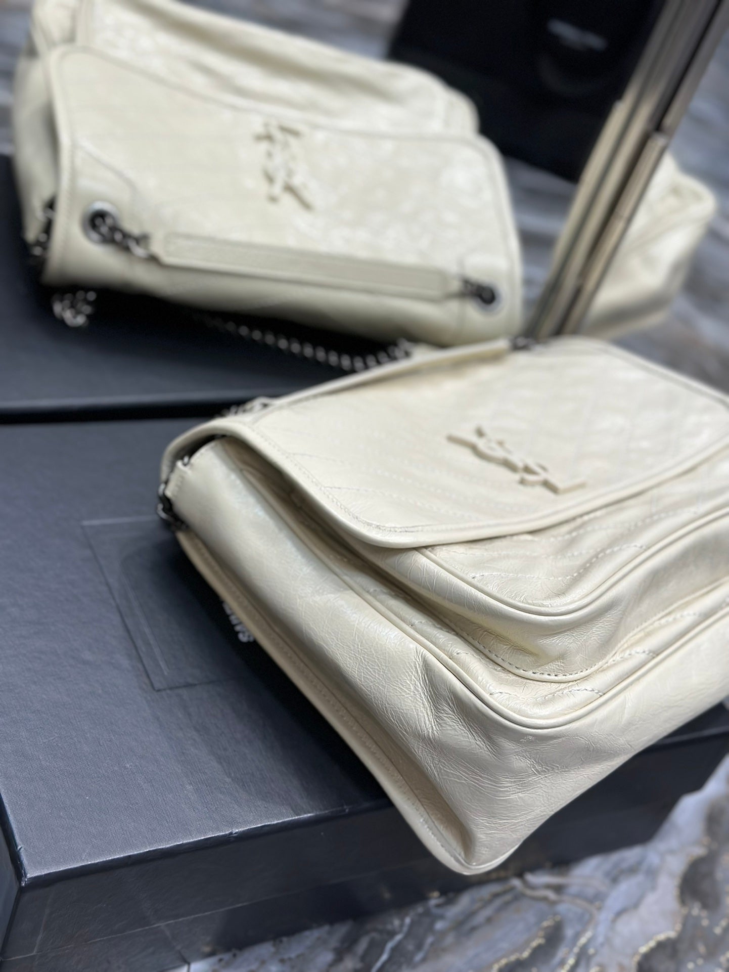 Saint Laurent Niki Medium Shoulder Bag in Crinkled Vintage Leather - Off-White