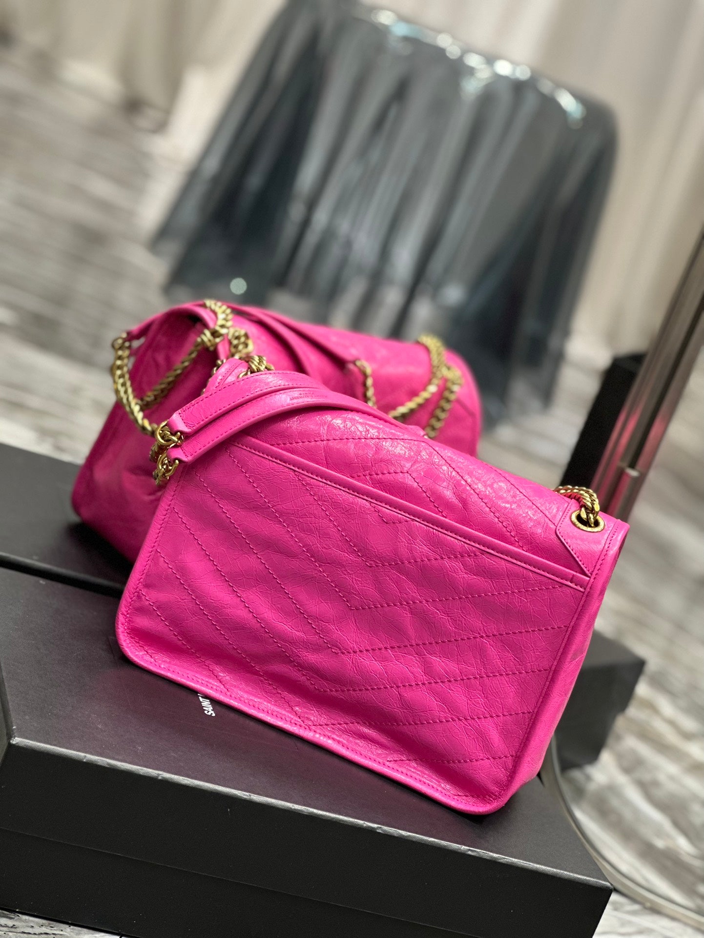 Saint Laurent Niki Medium Pink Quilted Leather Shoulder Bag