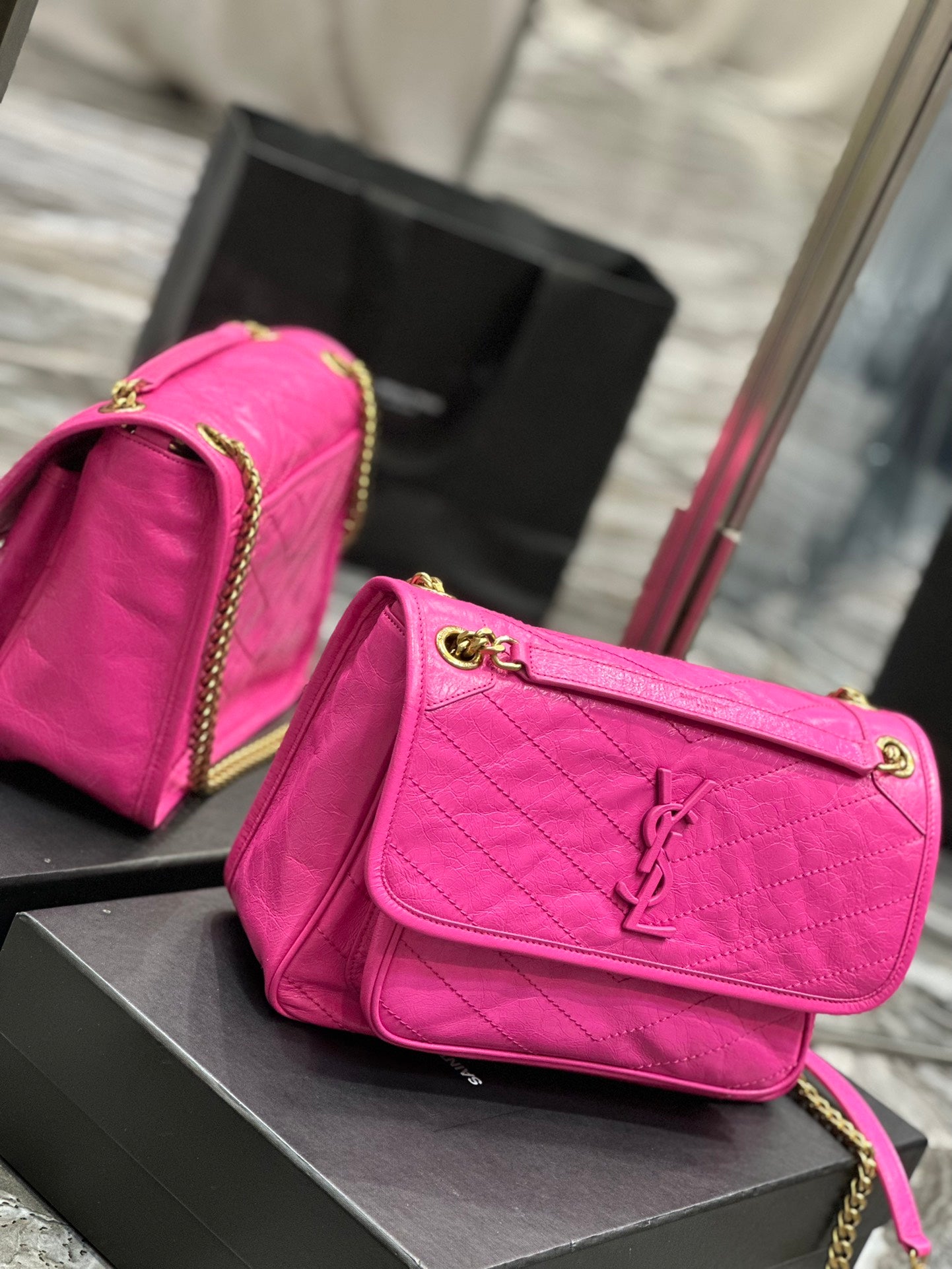 Saint Laurent Niki Medium Pink Quilted Leather Shoulder Bag