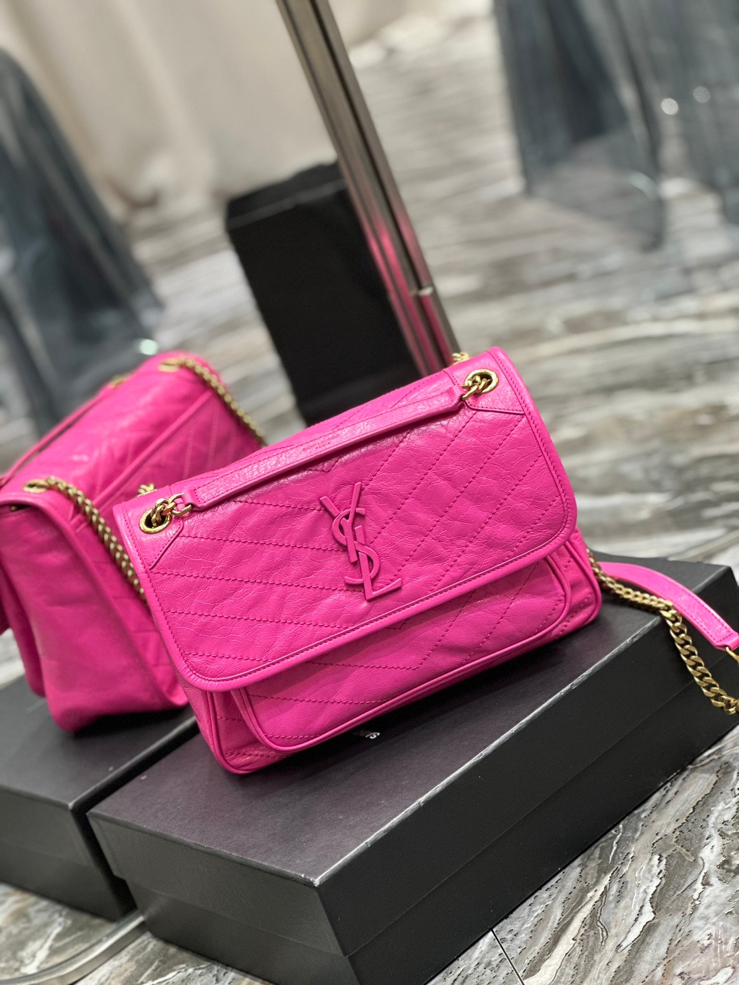 Saint Laurent Niki Medium Pink Quilted Leather Shoulder Bag