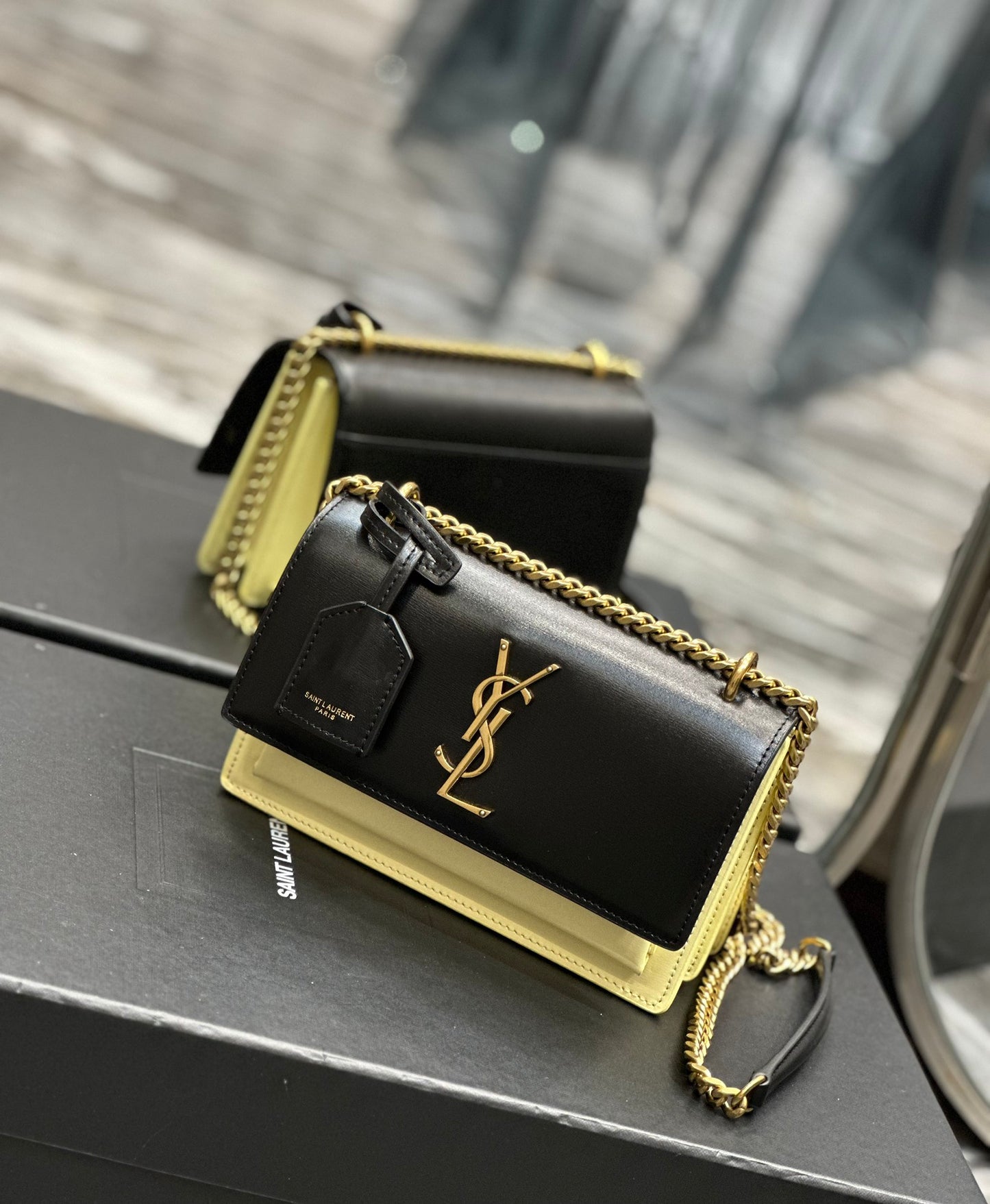 Saint Laurent Sunset Medium Chain Shoulder Bag - Black &amp; Yellow Leather