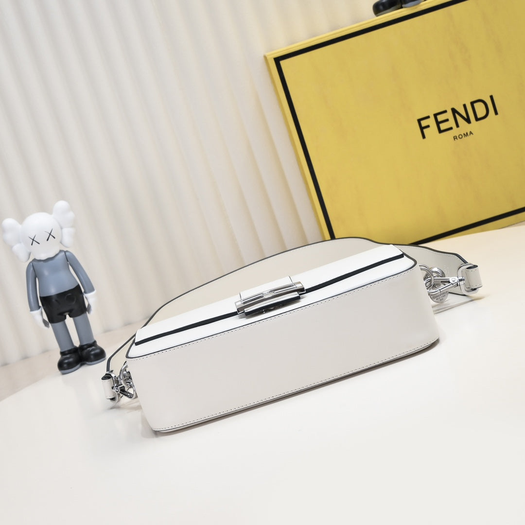 Fendi Baguette White Leather Shoulder Bag with Silver FF Buckle