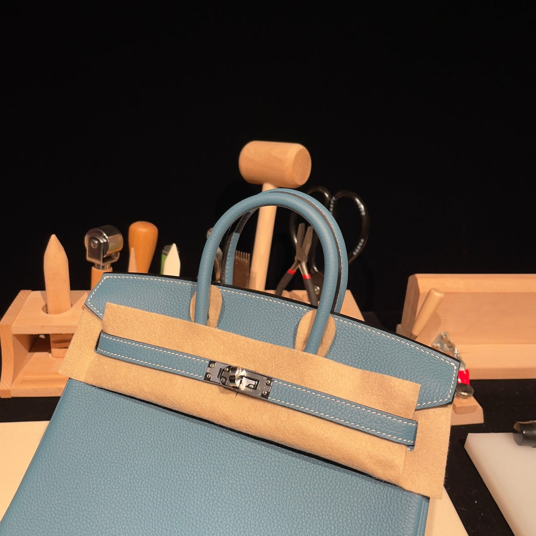 Hermès Birkin 25 Handbag in Celeste Swift Leather with Palladium Hardware