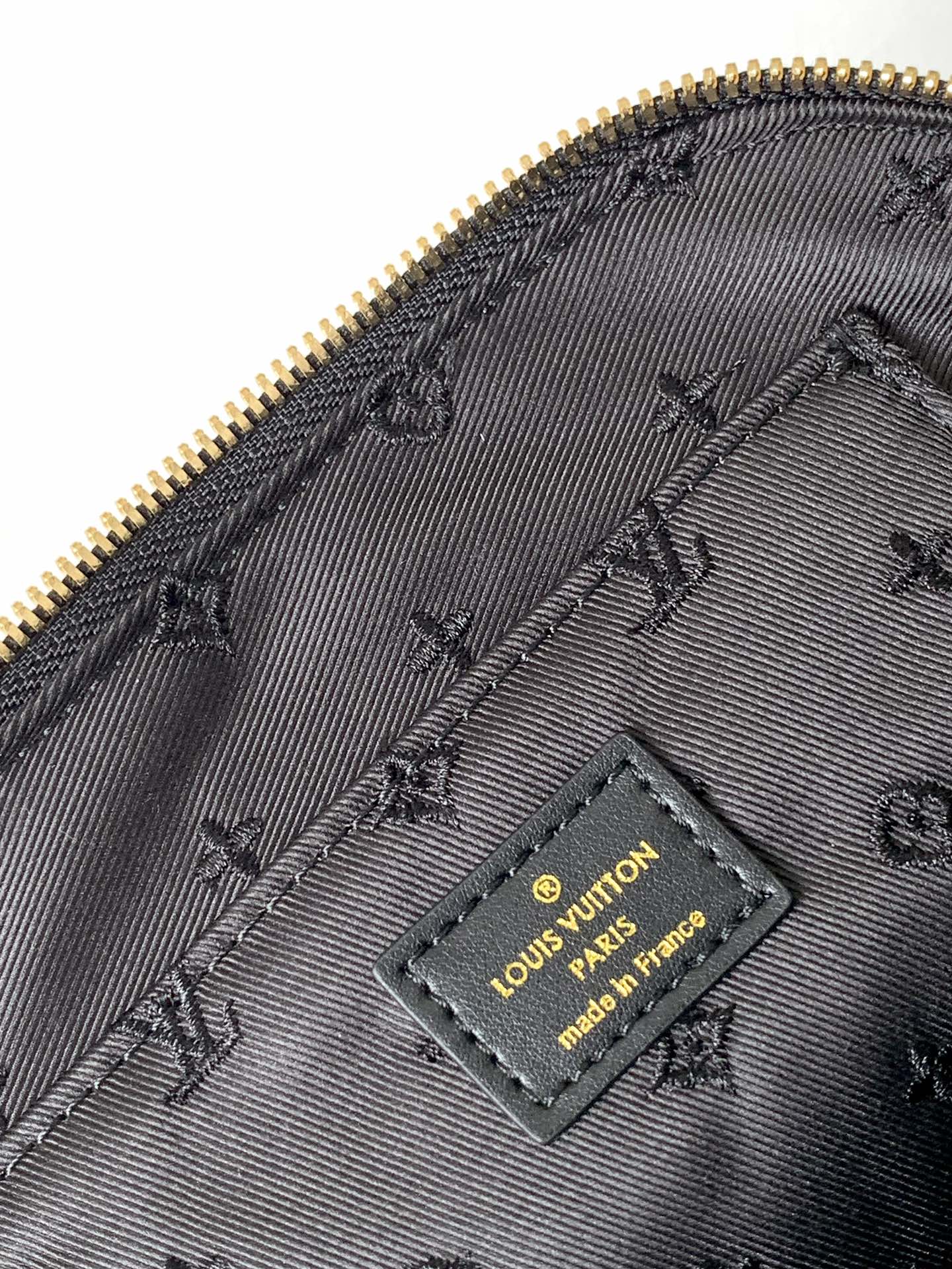 Louis Vuitton Alma BB Bubblegram Leather Handbag - Black
