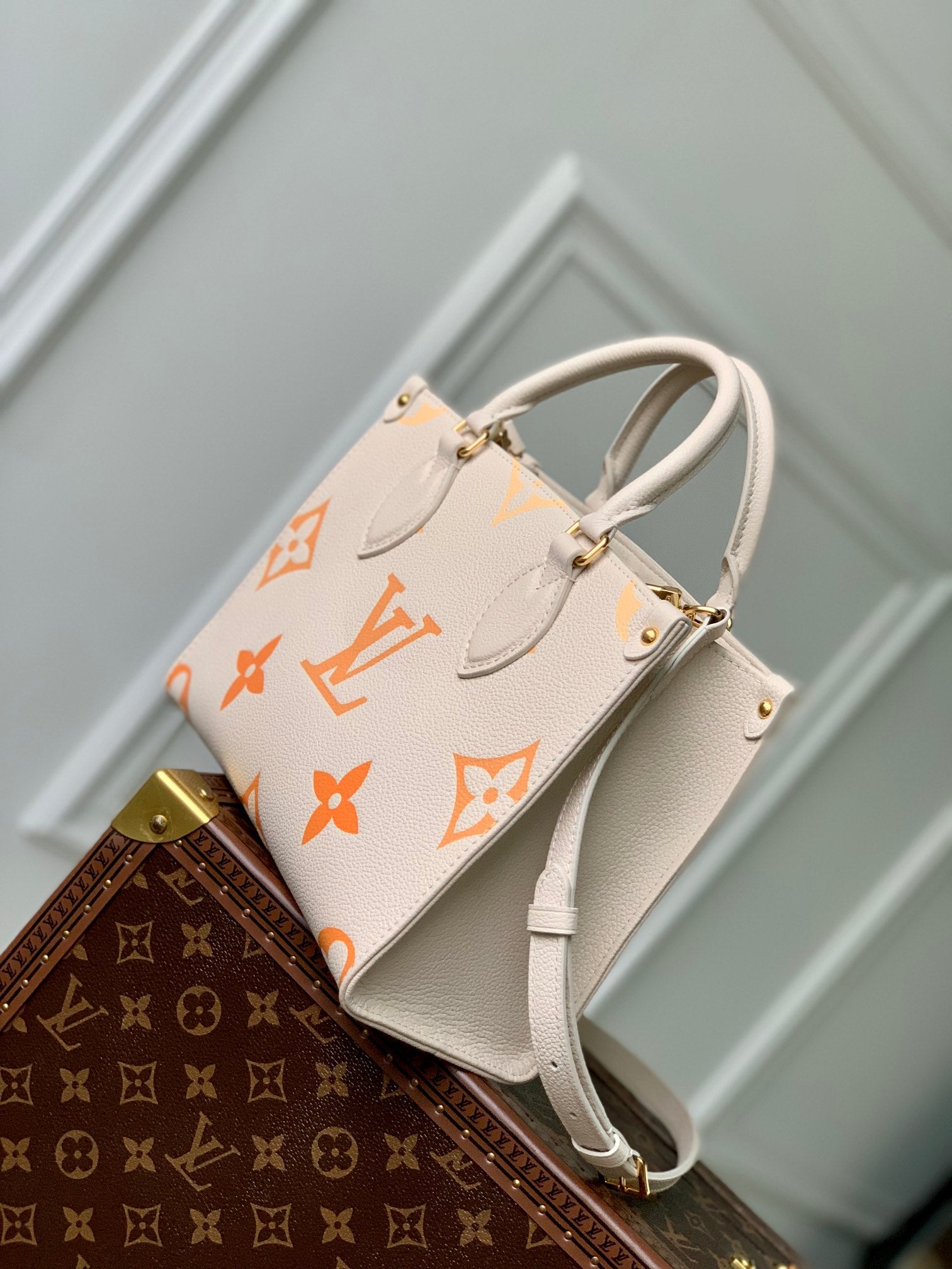 Louis Vuitton OnTheGo PM Monogram Empreinte Leather Tote Bag - Cream Gradient