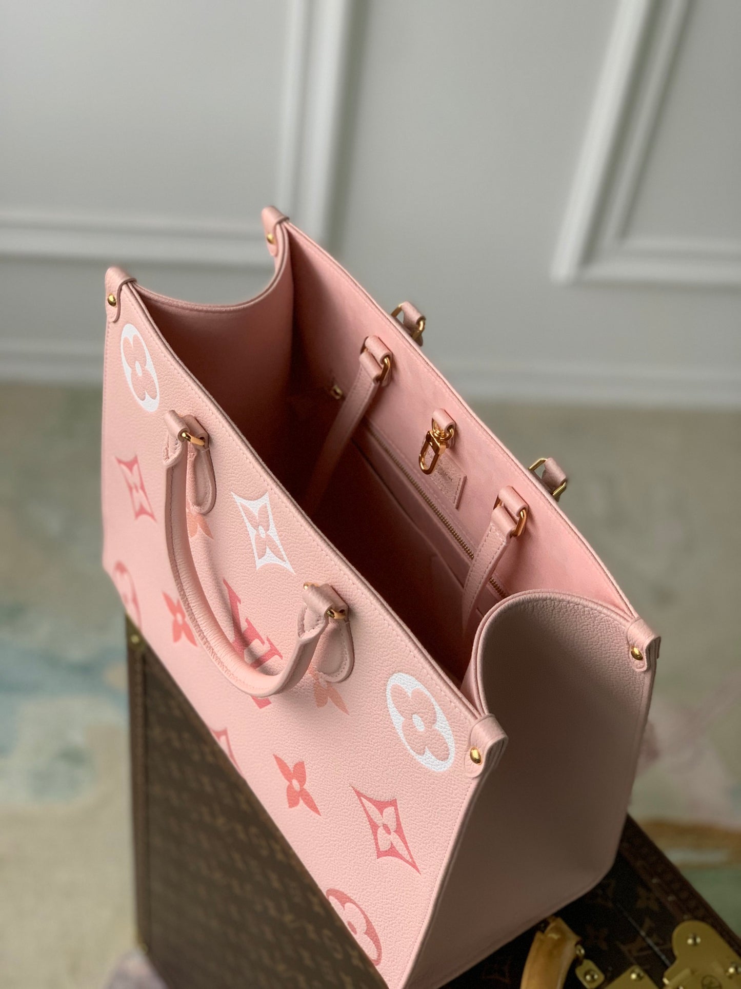 Louis Vuitton Onthego MM Monogram Empreinte Giant Leather Tote - Rose Trianon/Creme Pink
