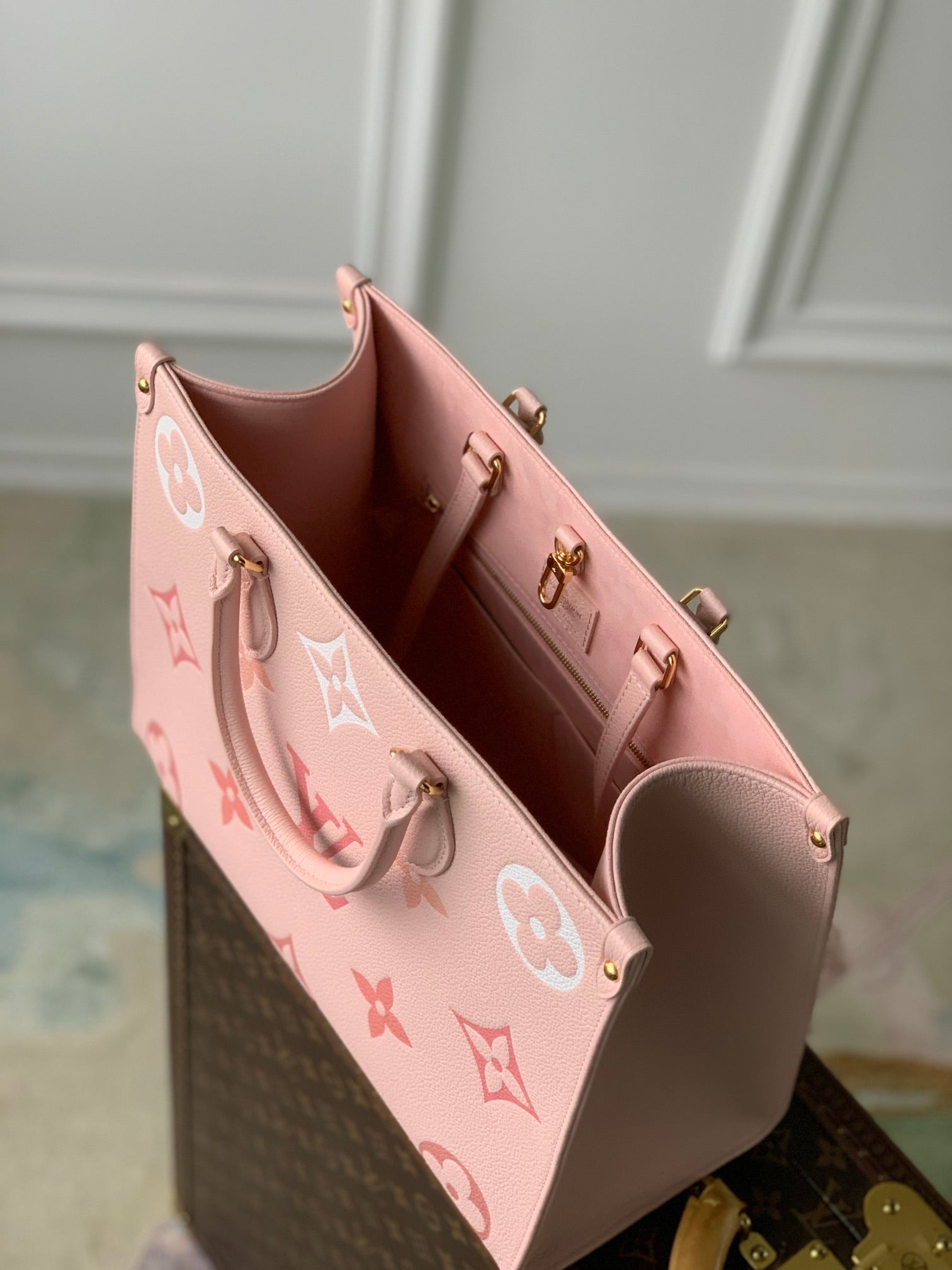 Louis Vuitton Onthego MM Monogram Empreinte Giant Leather Tote - Rose Trianon/Creme Pink