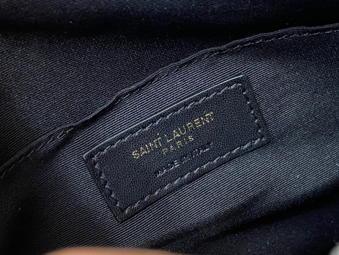 Saint Laurent Vinyle Round Camera Bag in Quilted Denim - Blue