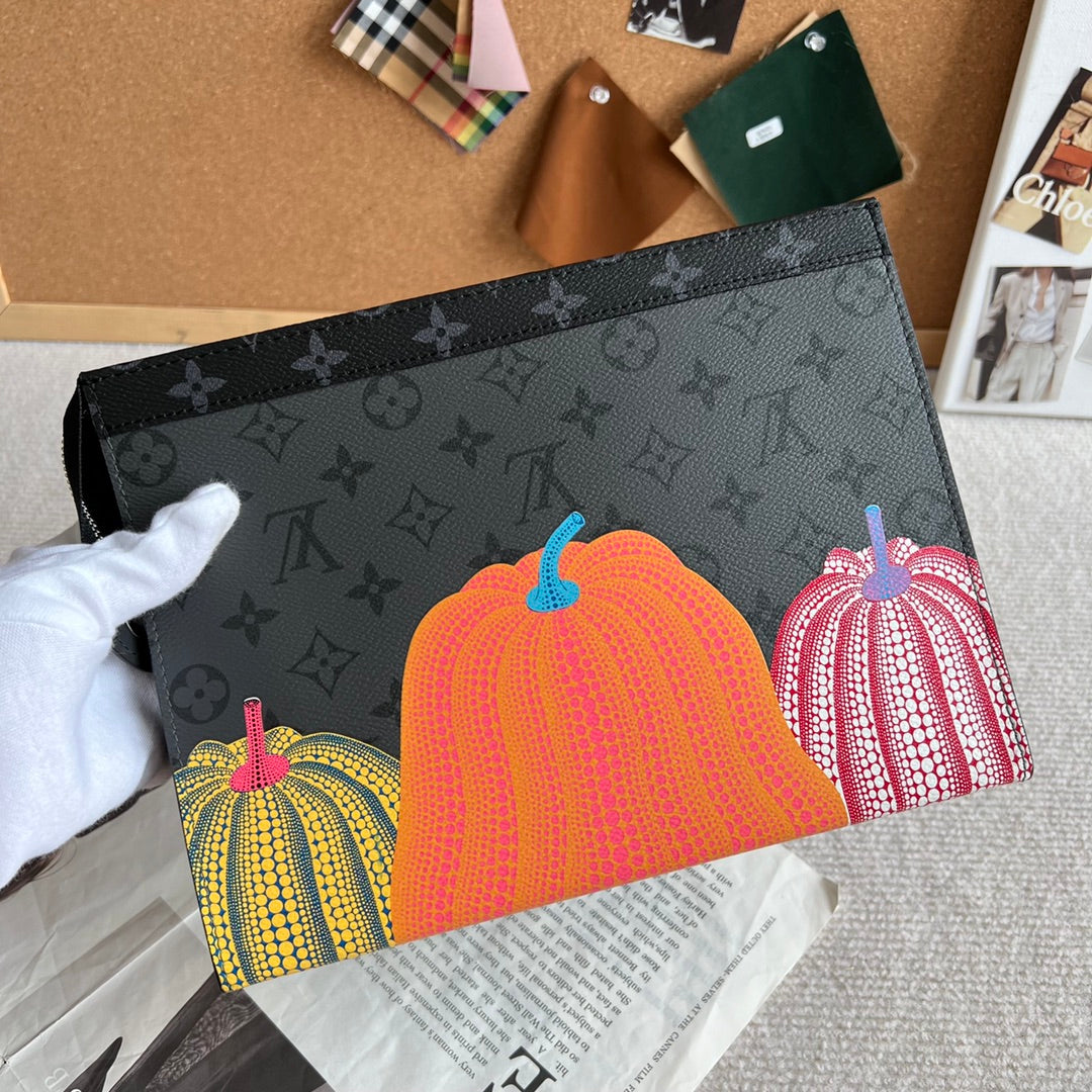 Louis Vuitton x Yayoi Kusama Monogram Eclipse Pumpkin Toiletry Pouch 26 Grey/Blue