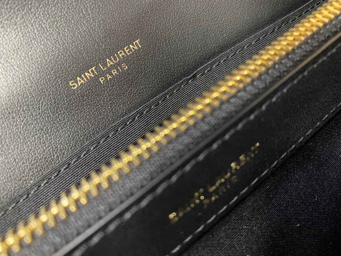 Saint Laurent College Medium Shoulder Bag in Quilted Leather - Black