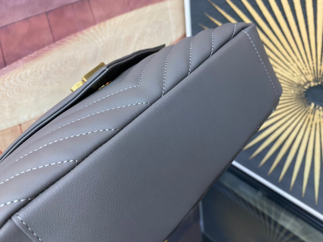 Saint Laurent College Medium in Quilted Leather Grey Gold Hardware