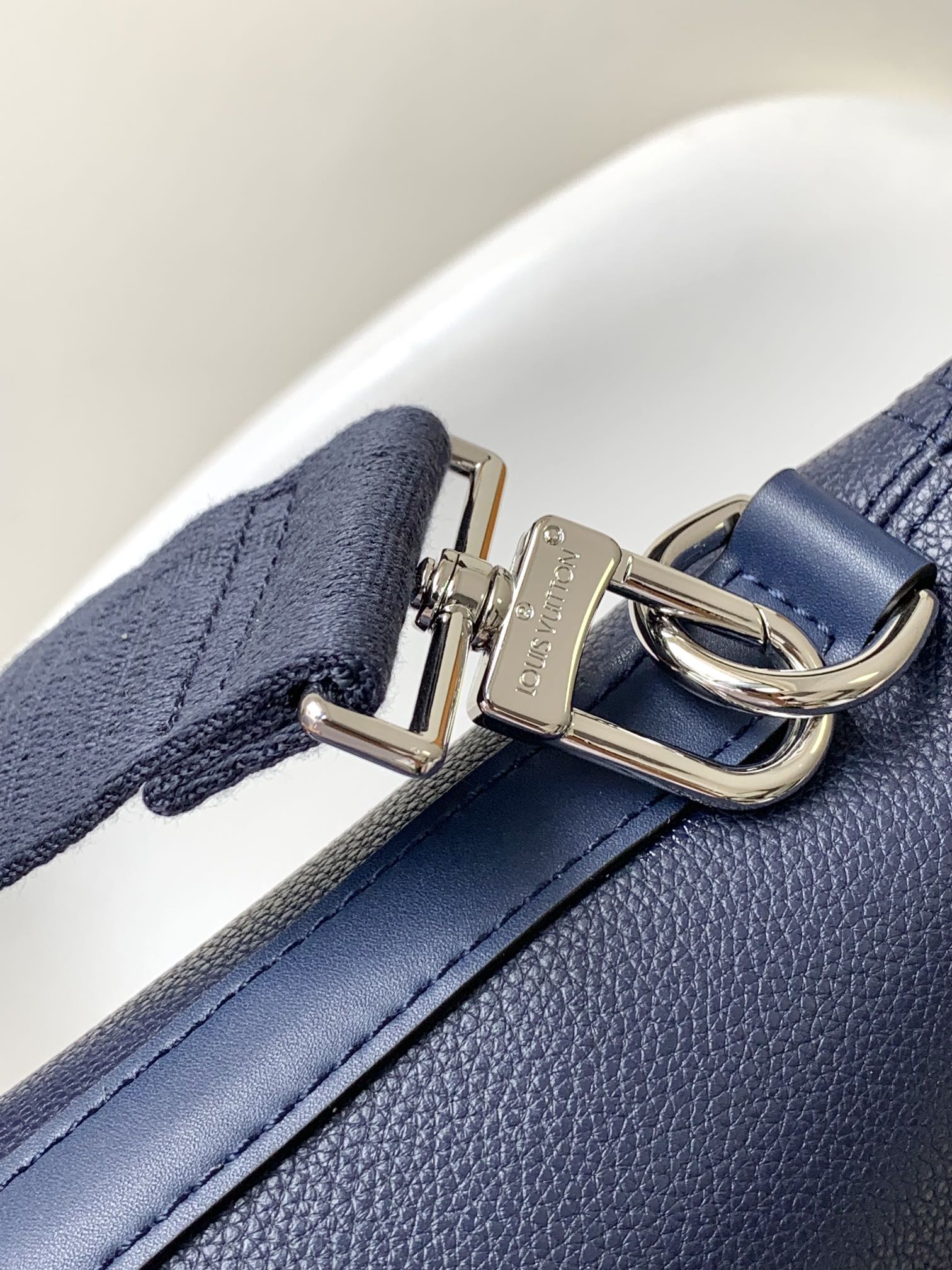 Louis Vuitton Navy Blue Leather Slim Briefcase Laptop Bag