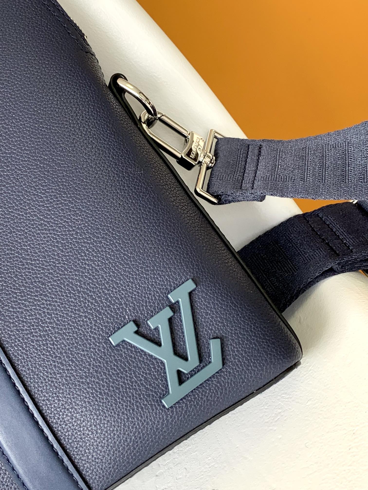 Louis Vuitton Navy Blue Leather Slim Briefcase Laptop Bag
