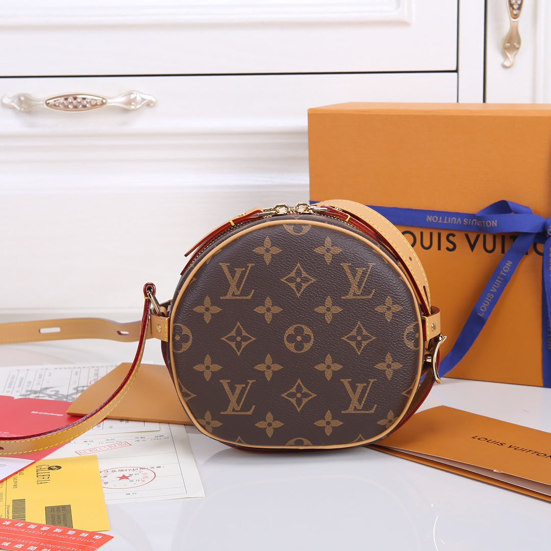 Louis Vuitton Monogram Boite Chapeau Souple MM Crossbody Bag